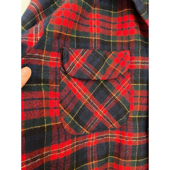Vintage 1960s/1970s Authentic Pendleton Wool Plaid Button Down - Picture 4 of 7